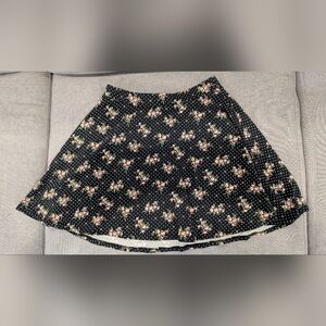 Forever 21 floral mini skirt - size xs